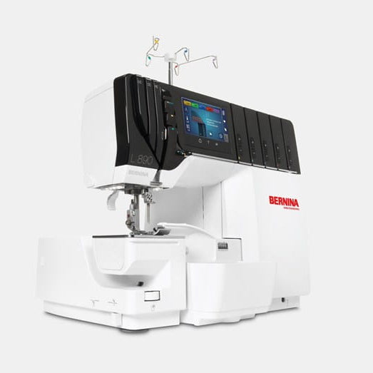 Bernina L 890