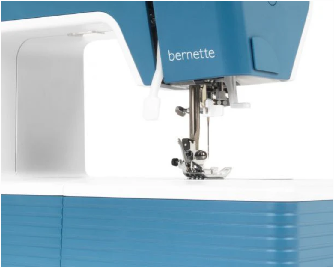 Bernette 05 Academy Sewing Machine