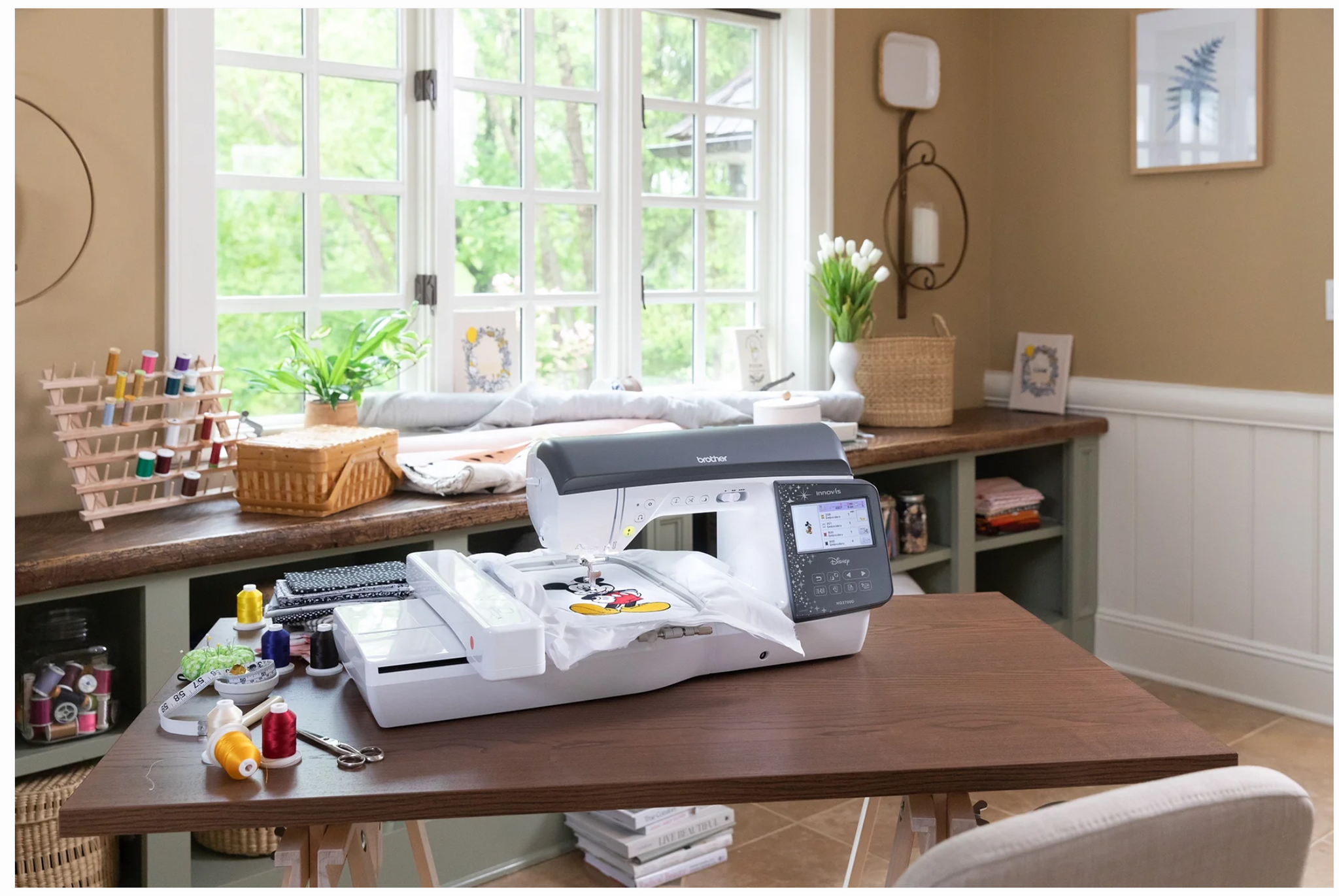 Brother Innov-ís NQ3700D Sewing and Embroidery Machine