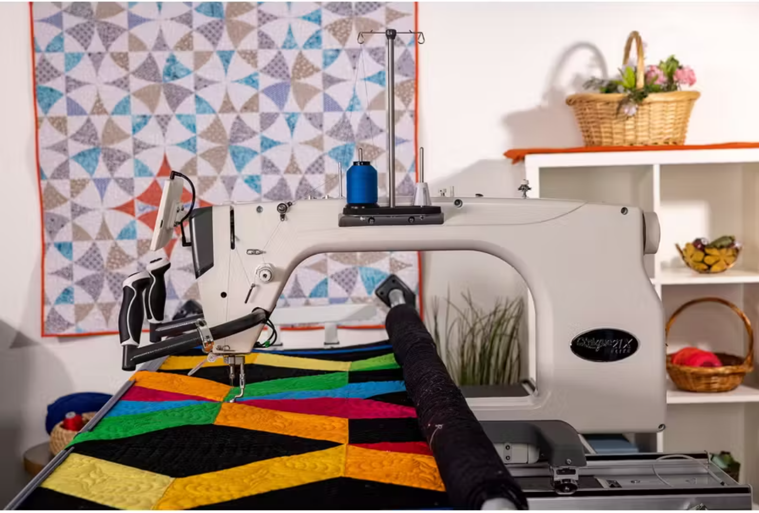 Grace Quilter's Evolution Elite Rolling Quilting Frame