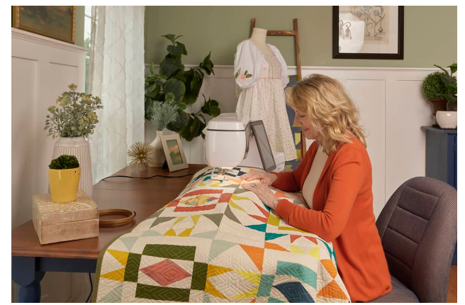 Baby Lock Radiance Sewing and Embroidery Machine