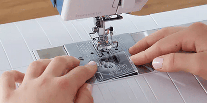 Bernette 05 Academy Sewing Machine