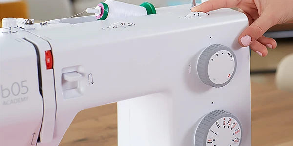 Bernette 05 Academy Sewing Machine
