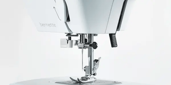 Bernette B33 Sewing Machine
