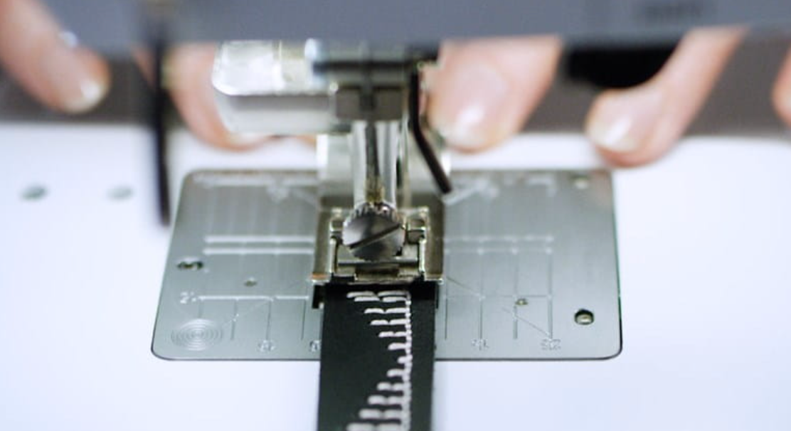 Bernina B485