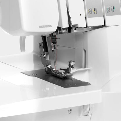 Bernina L 460
