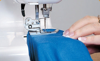 Janome CoverPro 1000CPX