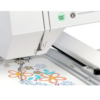 Janome Memory Craft 550E