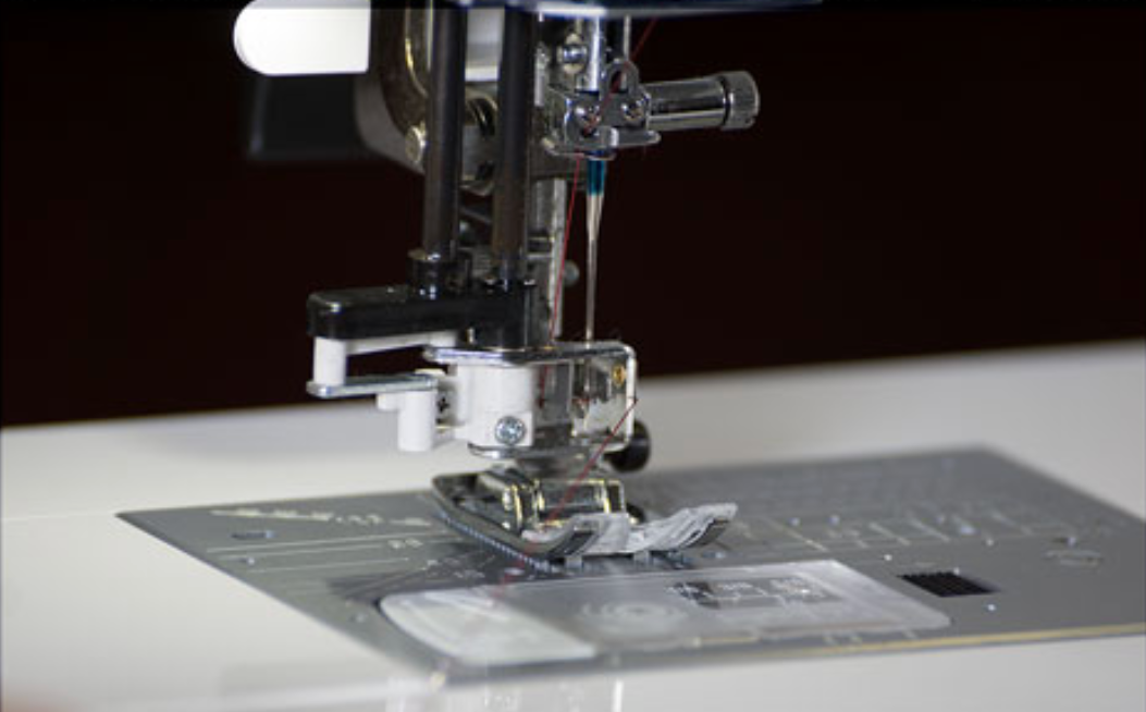 Janome Memory Craft 6700P