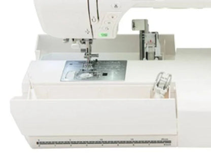 Janome Horizon MC8200QCPSE Computerized Sewing Machine