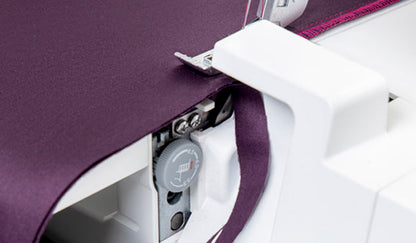 Pfaff Admire Air 7000 Serger & Coverstitch Combo